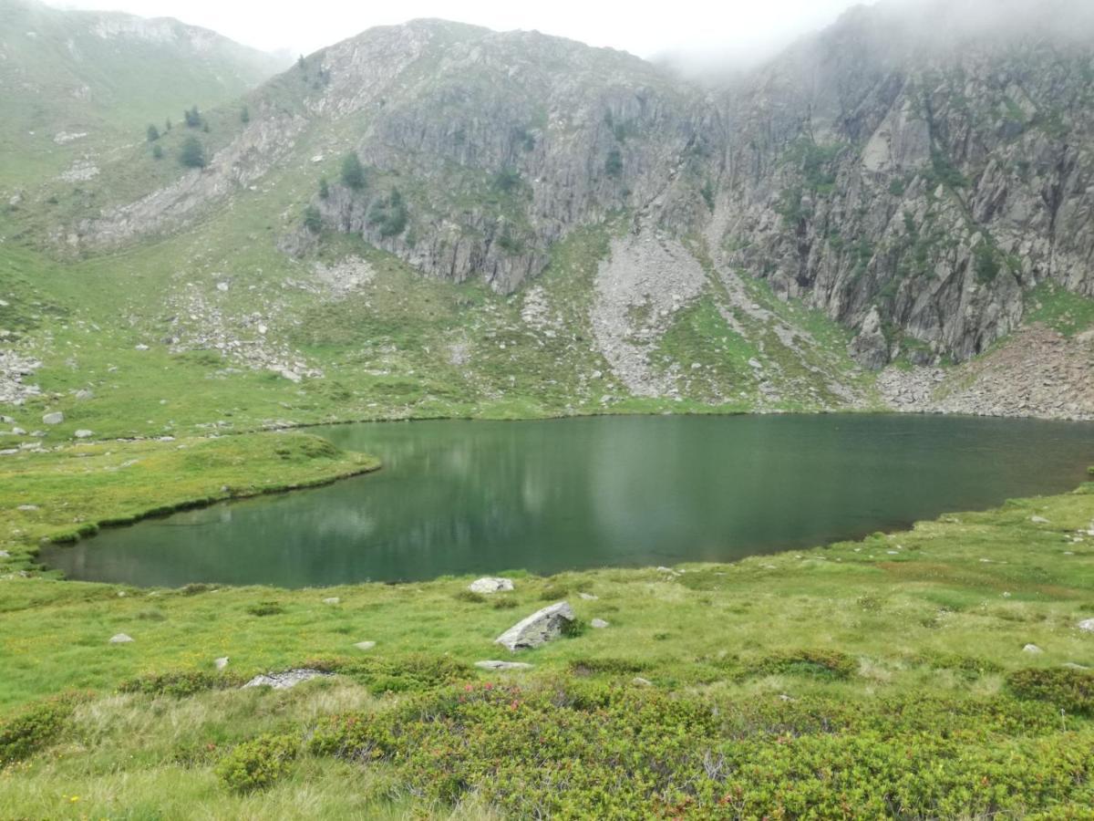 Готель Rifugio Stella Alpina Saviore dell'Adamello Екстер'єр фото